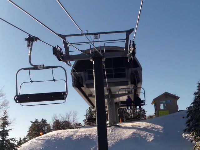 Sunapee Express Quad Top Station